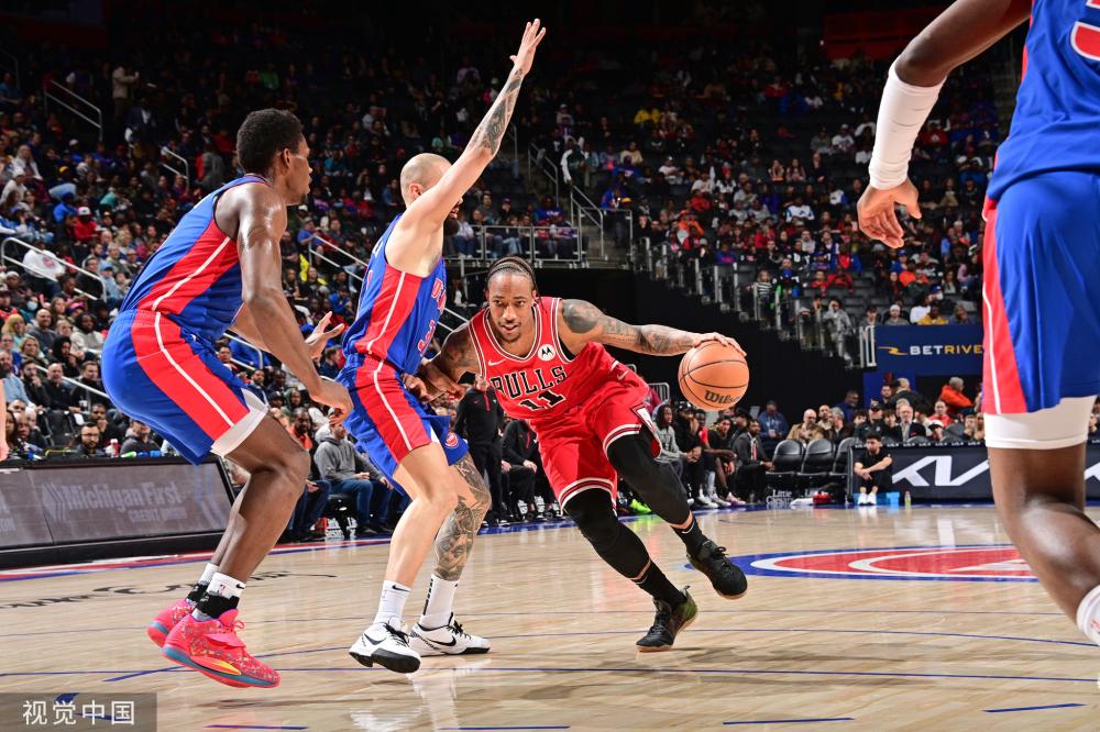 泥于个人荣 泥于个人荣