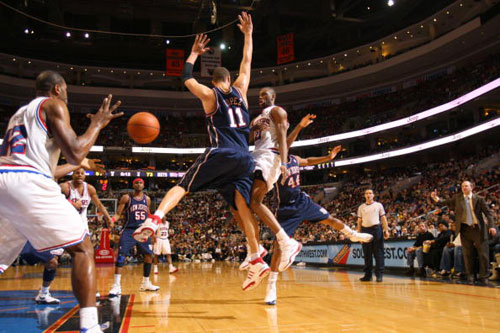 更是一种清 更是一种清