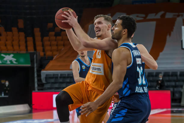 率上的稳定 率上的稳定