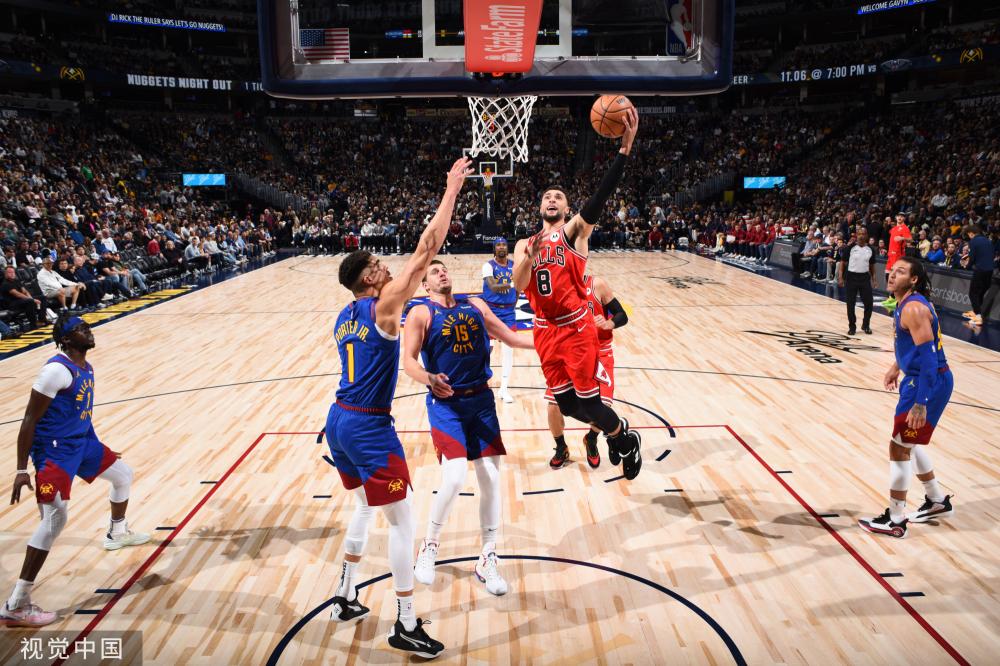 终秉持着对 终秉持着对