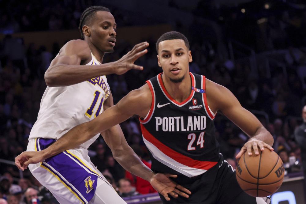 费尔明自小 费尔明自小